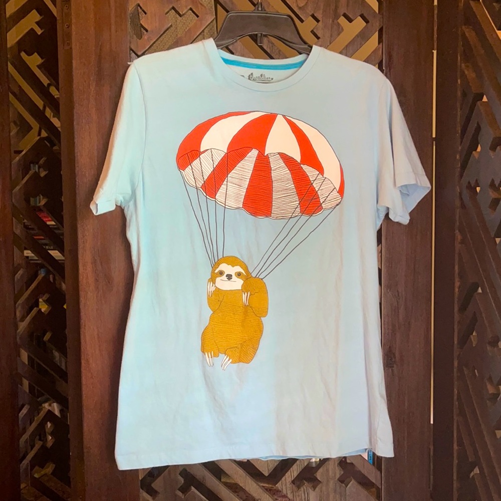 Men's medium Threadless tee, parachuting sloth